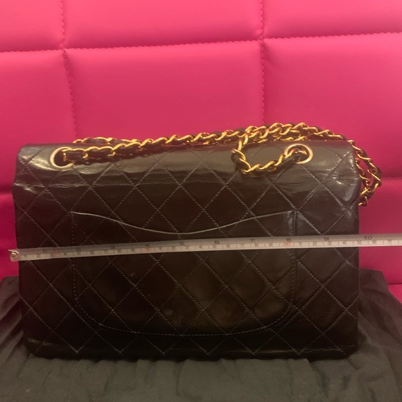 Authentic Vintage Chanel Double Flap - Picture 2 of 16